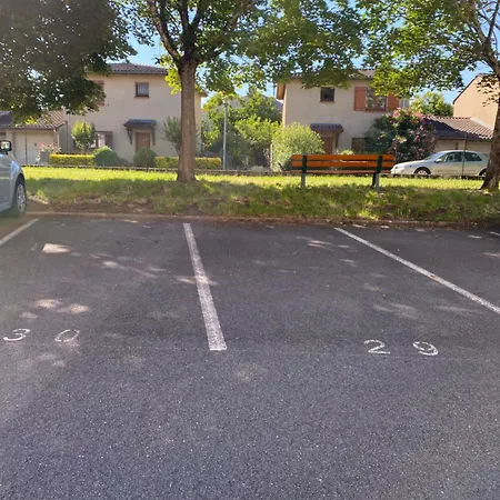 Privee Avec Bureau - Partage * Toulouse